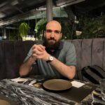 دو دفتر از یک اندیشه